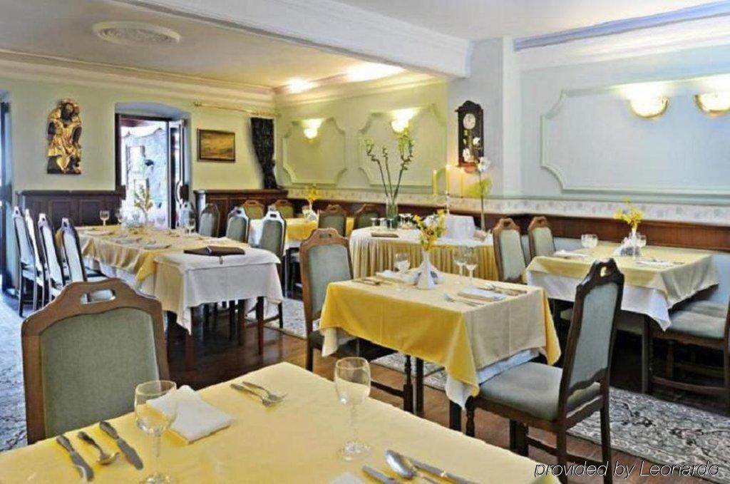 Garni -Hotel Barbakan Levoča Restaurang bild